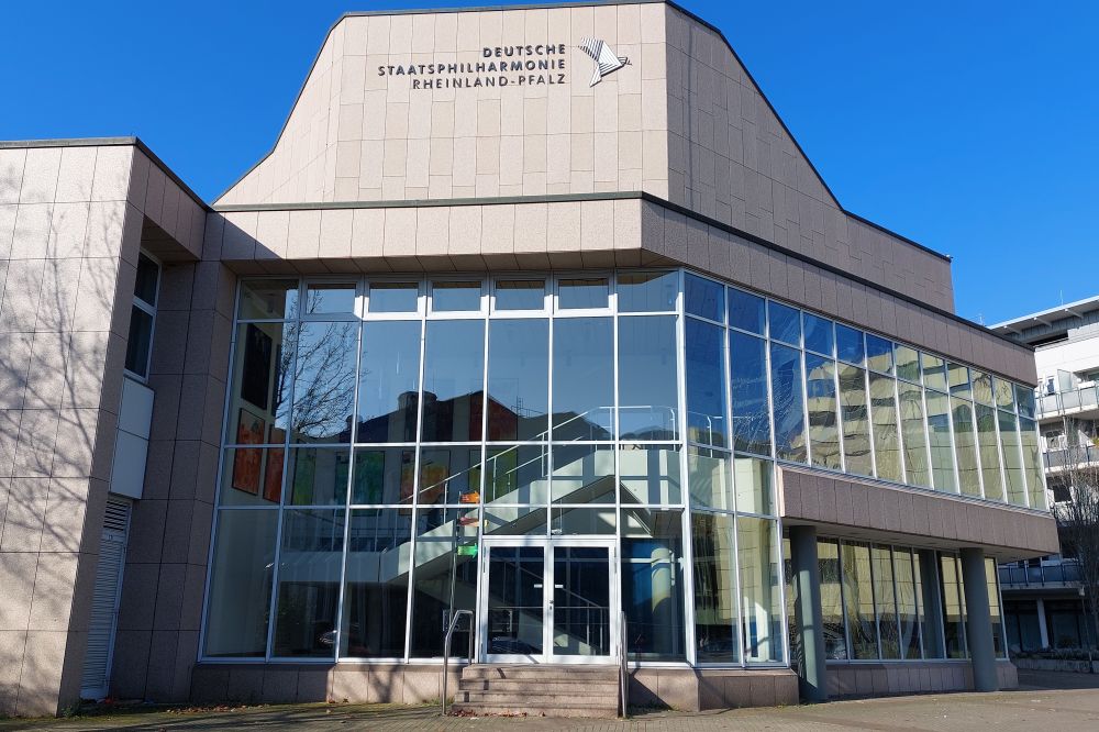 Die 5. und 6. Klassen in der Staatsphilharmonie Rheinland-Pfalz
